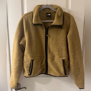 North Face Fleece Jacket - Size Medium